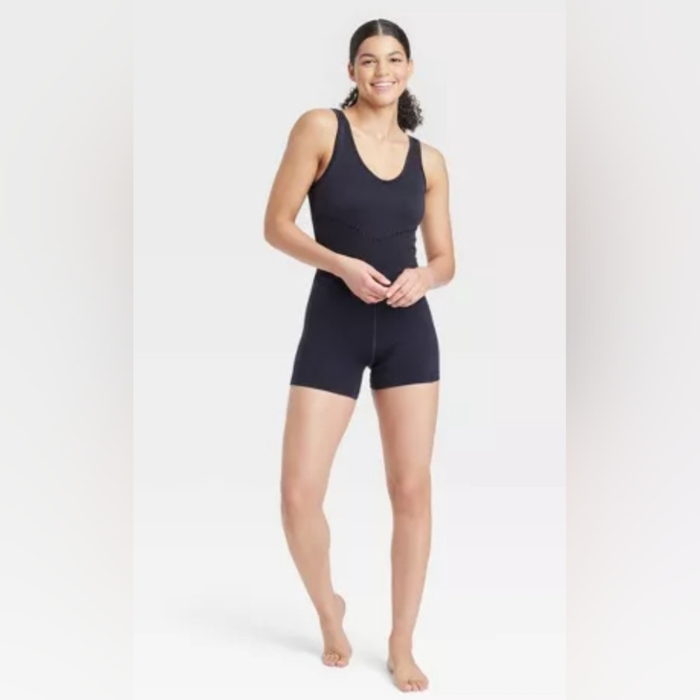 Joy lab stand fit bodysuit